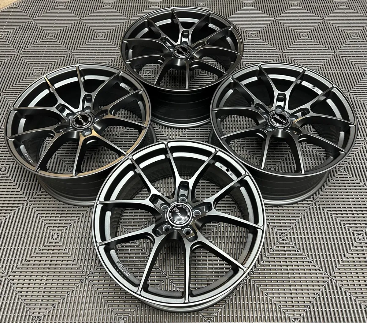 18 19" Inch Strom F1 Alloys Vw Golf Leon skoda - Image 4