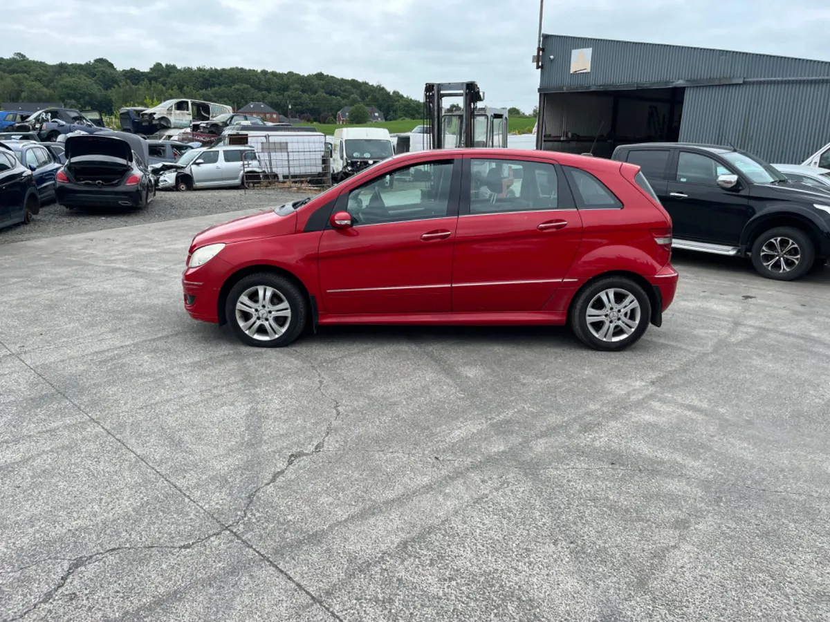 2009 Mercedes B Class 180 2.0 - Image 4