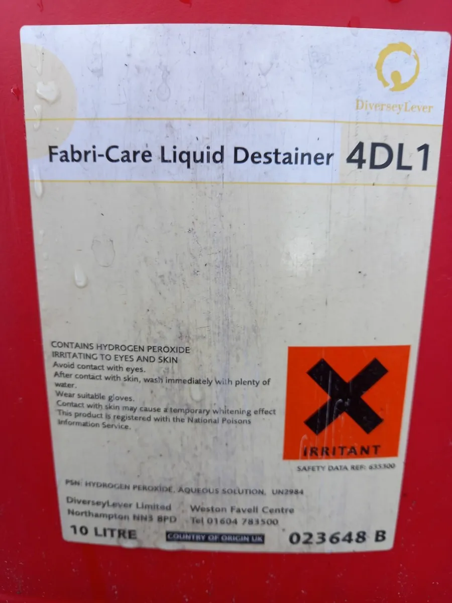 Fabri care liquid destainer