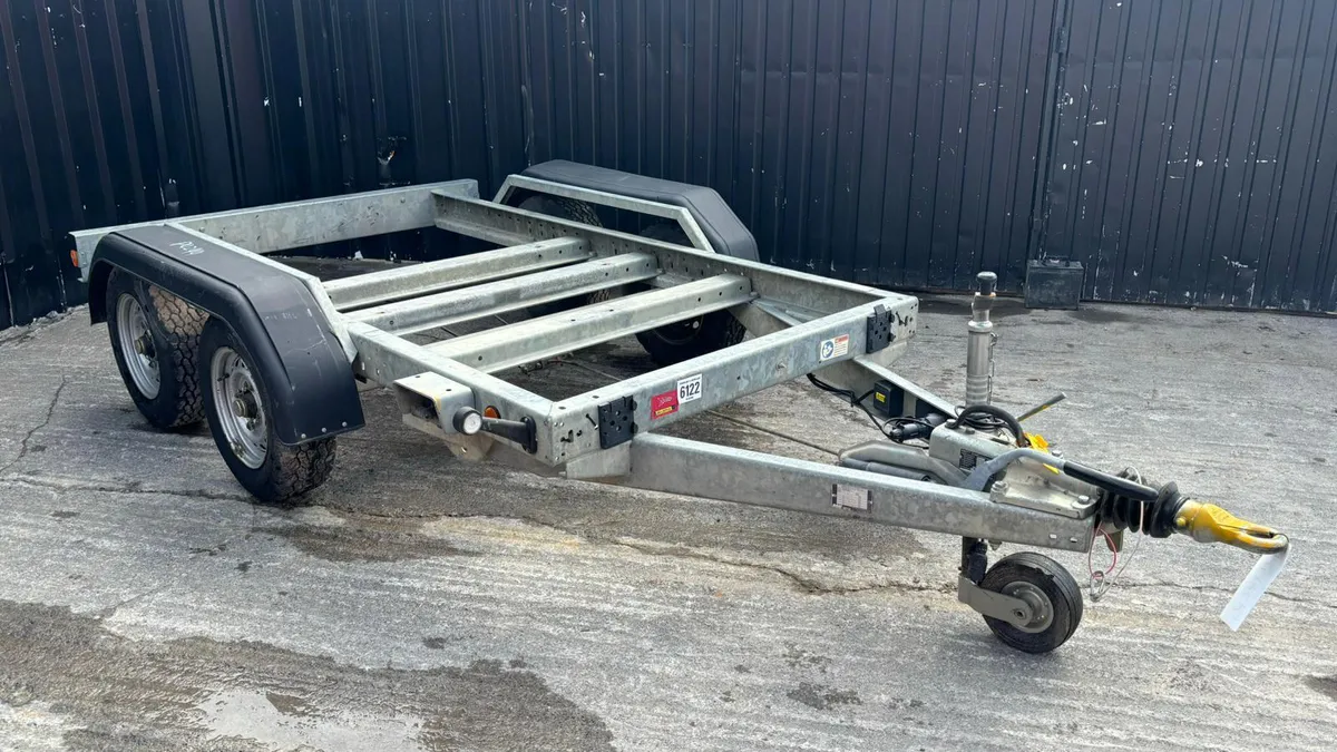 Western Chassis Trailer - Image 1