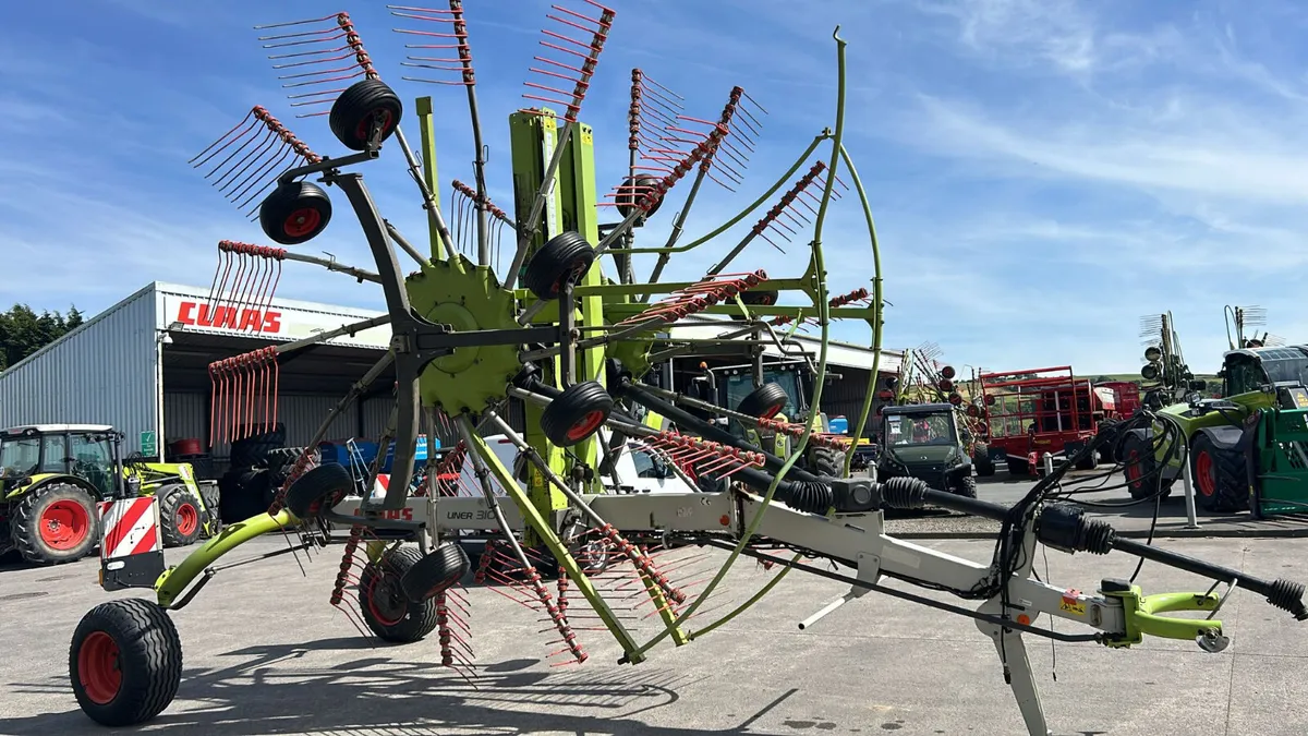 Claas liner 3100 2013 - Image 3