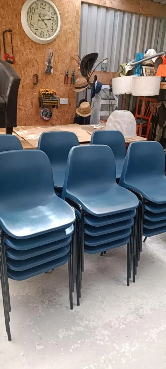 Bar pub stools tables stools furniture - Image 3