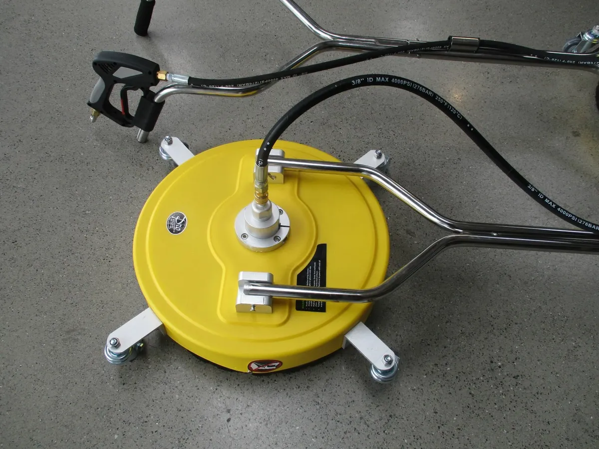 surface cleaners €450  / power washers - Image 3