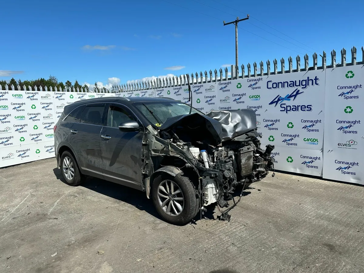 2017 KIA SORENTO JUST IN FOR BREAKING - Image 1