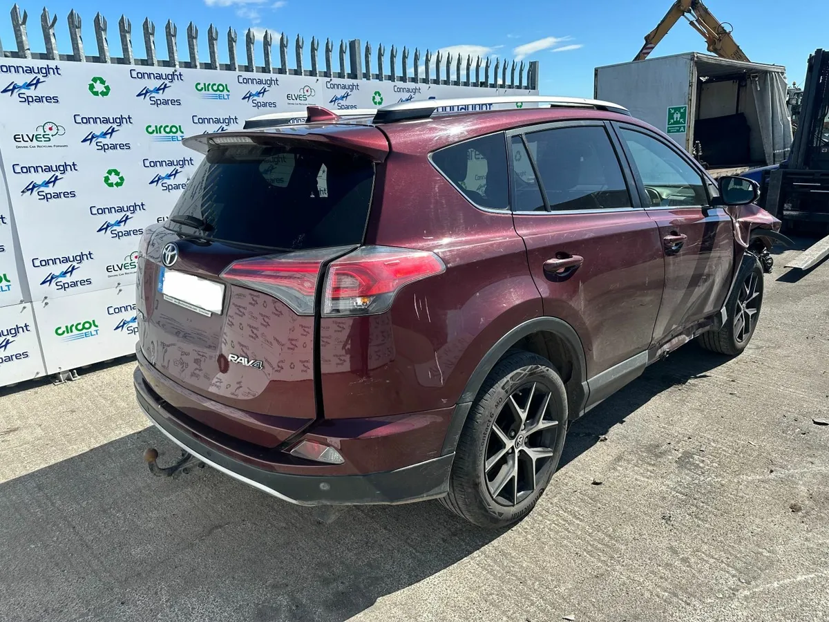 2017 TOYOTA RAV4 JUST IN FOR BREAKING - Image 4