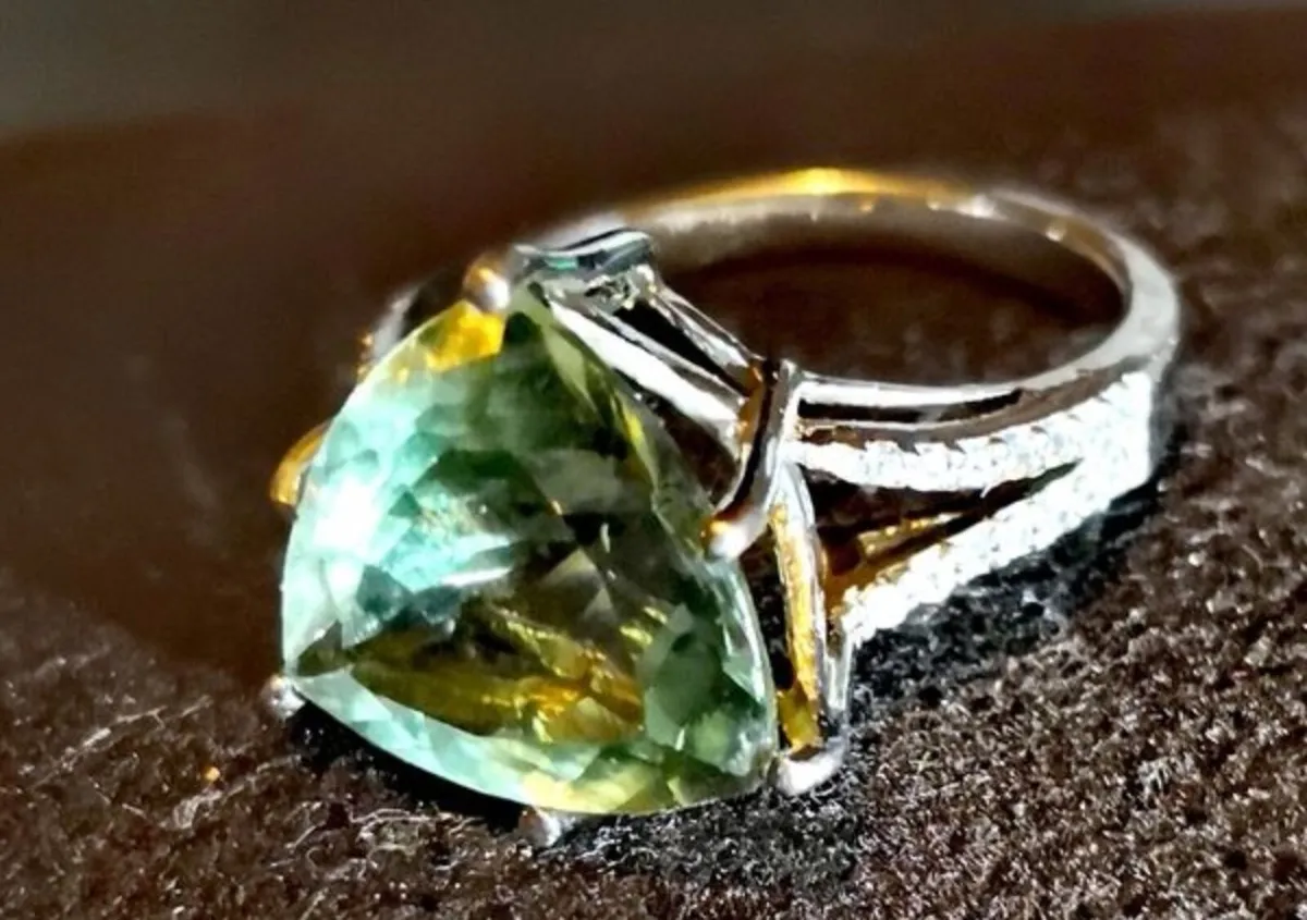 Exquisite green Amethyst silver ring - Image 3