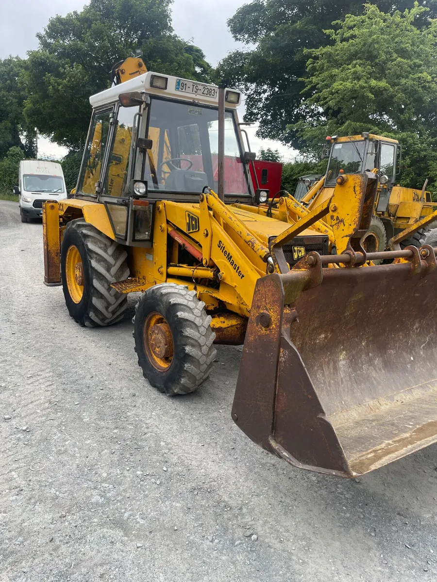JCB 3CX Digger Loader - Image 4