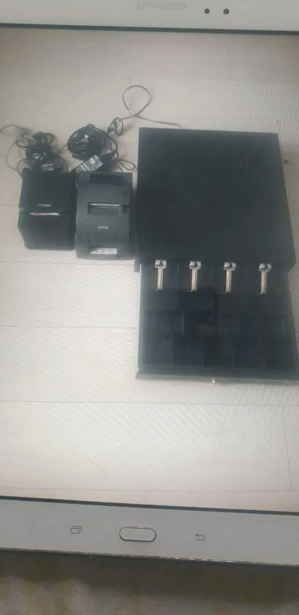 2 Painter till - Image 1