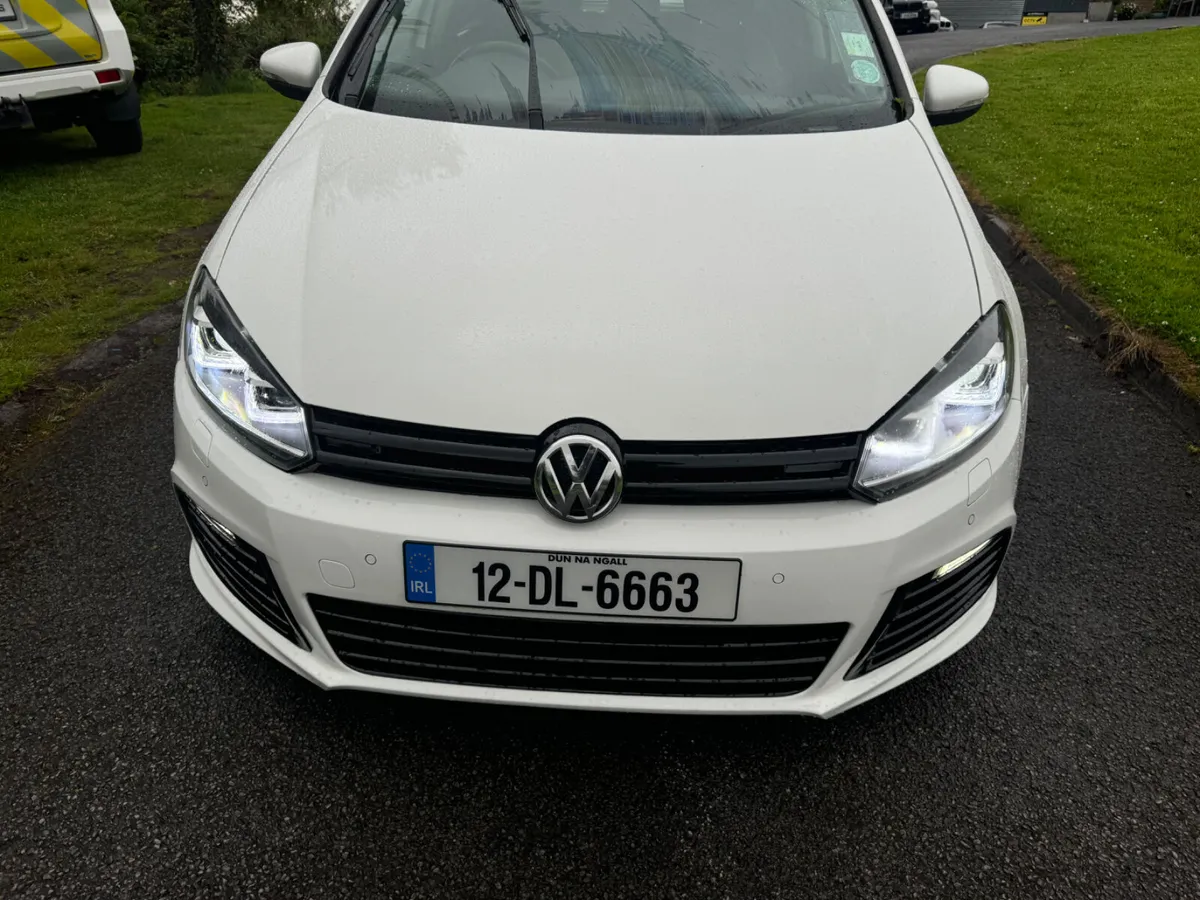 Front bumper & headlights r20 mk6 golf - Image 1