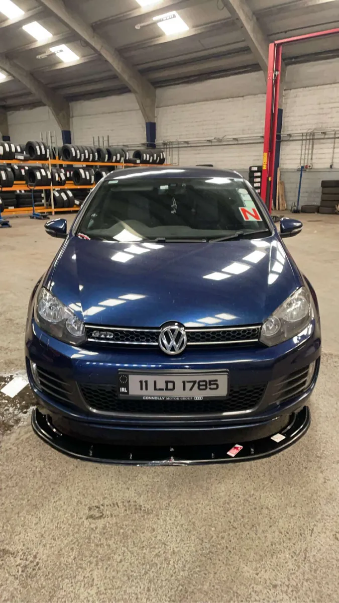 Vw golf mk6 gti front bumpers and lips