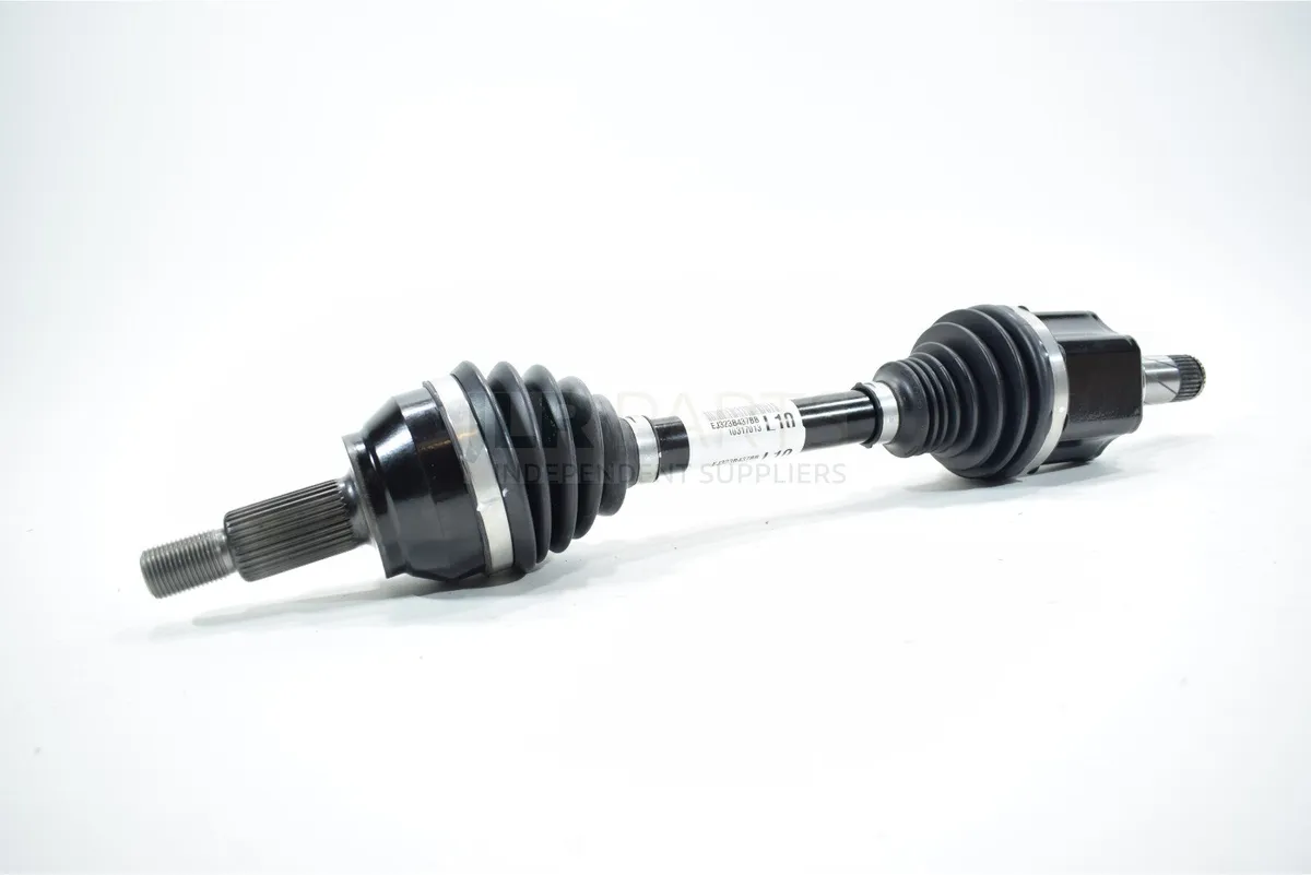 LAND ROVER HALF SHAFT LR117131