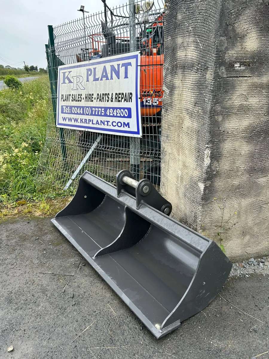 Trojan 13T 6ft HD Sheugh Bucket - Image 1