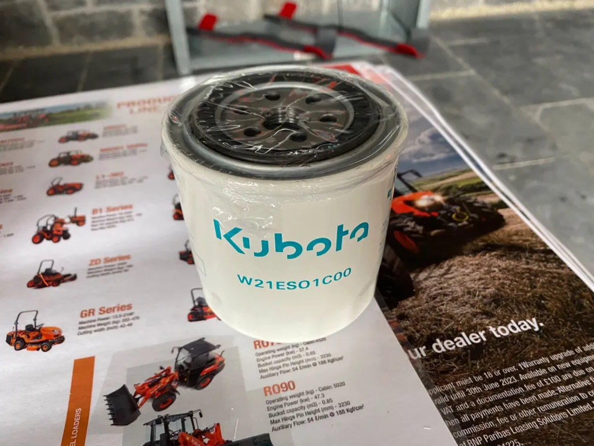Kubota Engine Oil Filter ME/M Series - Image 2