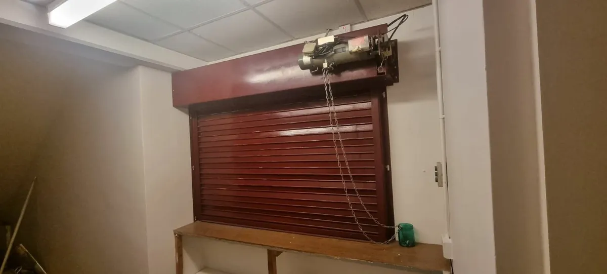 Roller Shutter for Bar/shop - Image 4