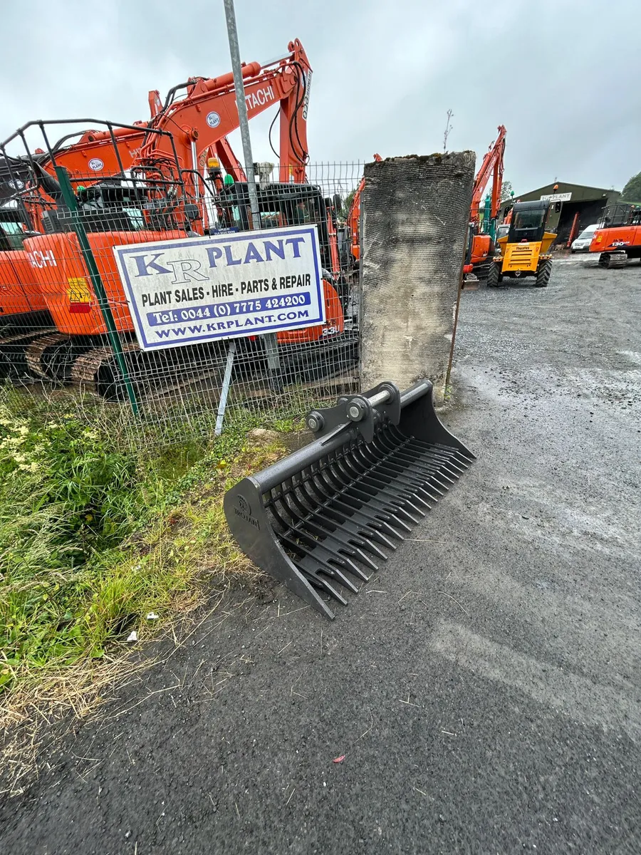 Trojan 13Ton 6ft HD lawn rake - Image 4