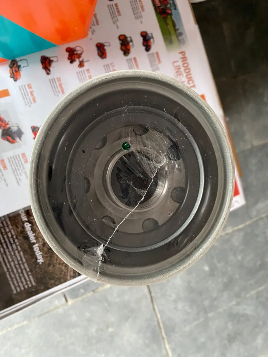 Kubota Suction Hydraulic Filter - Image 3