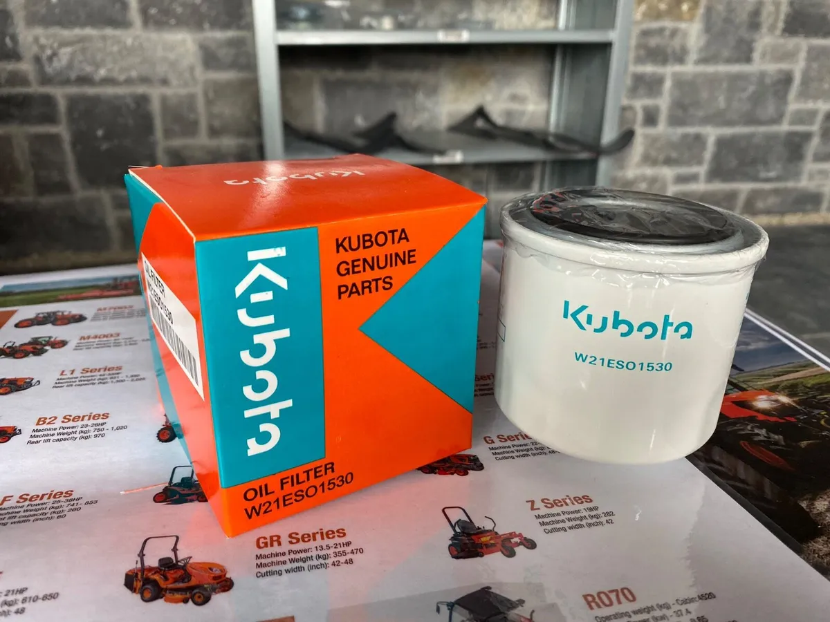 Kubota Hydraulic Oil Filter F Series - Image 1