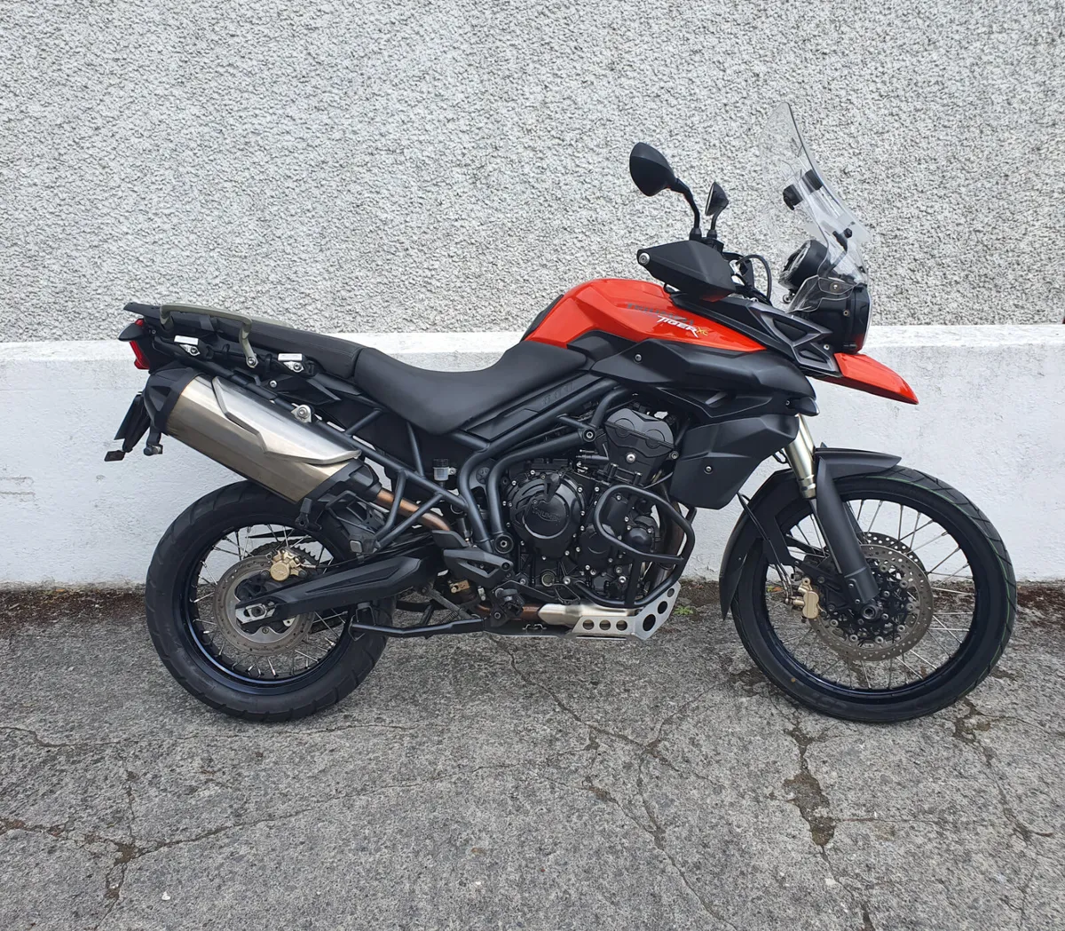 Tiger 800 x2 @ Doyles Athlone - Image 4