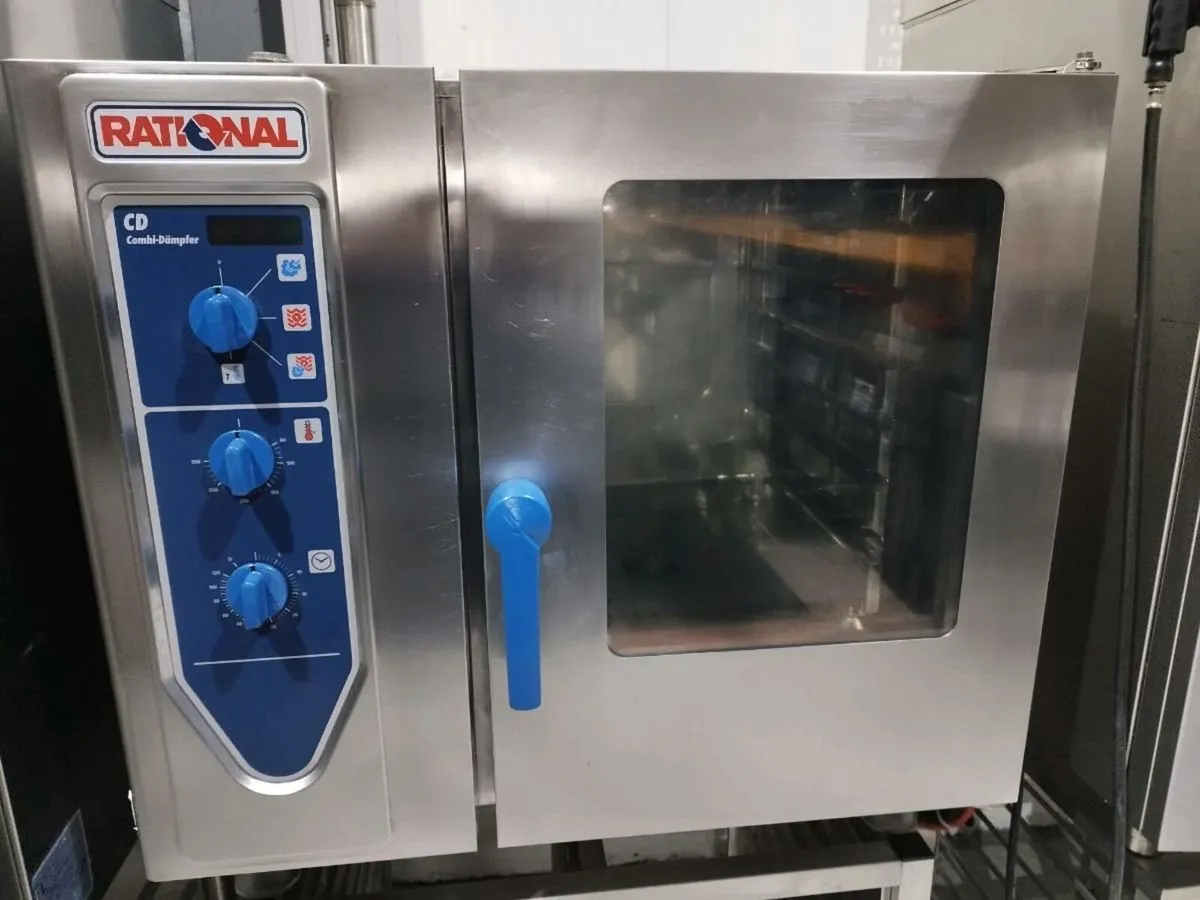 Selection of combi ovens - Image 1