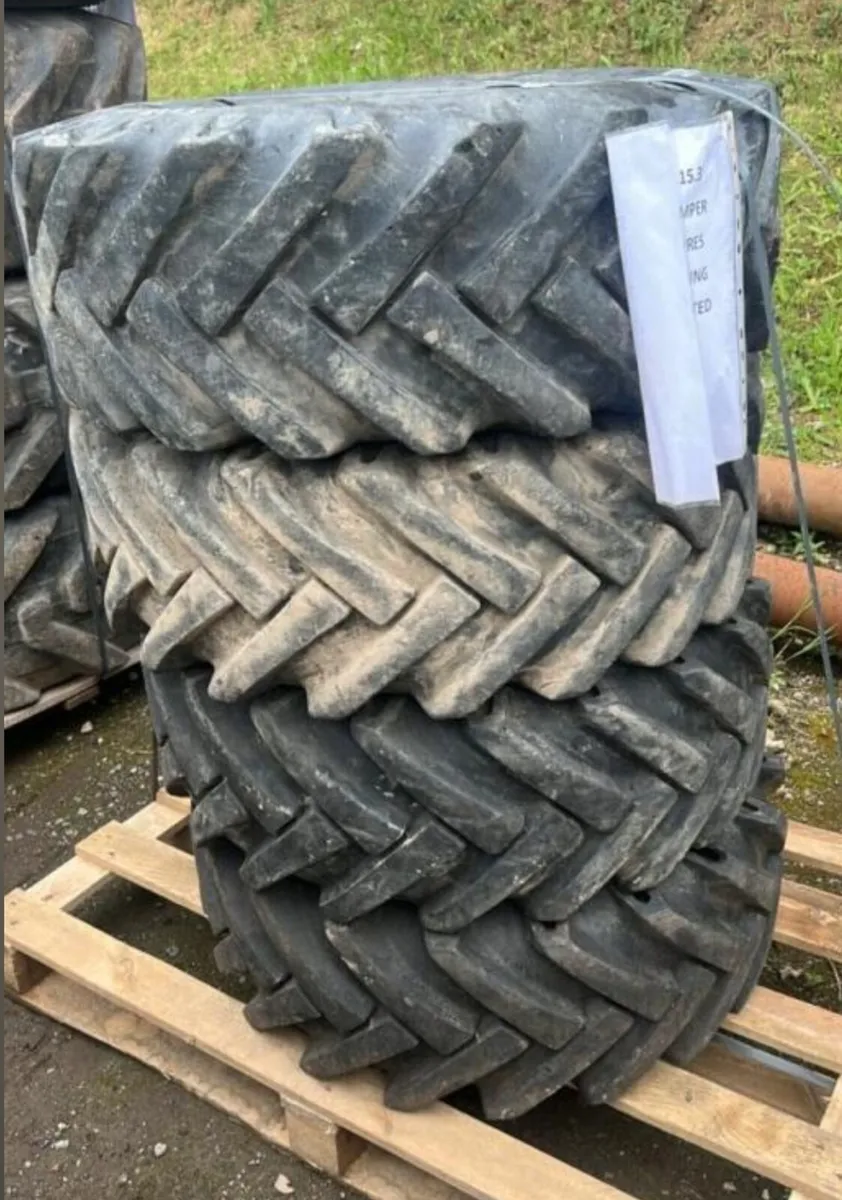 4 STARCO DUMPER TYRES (295 80 15.3) - Image 1