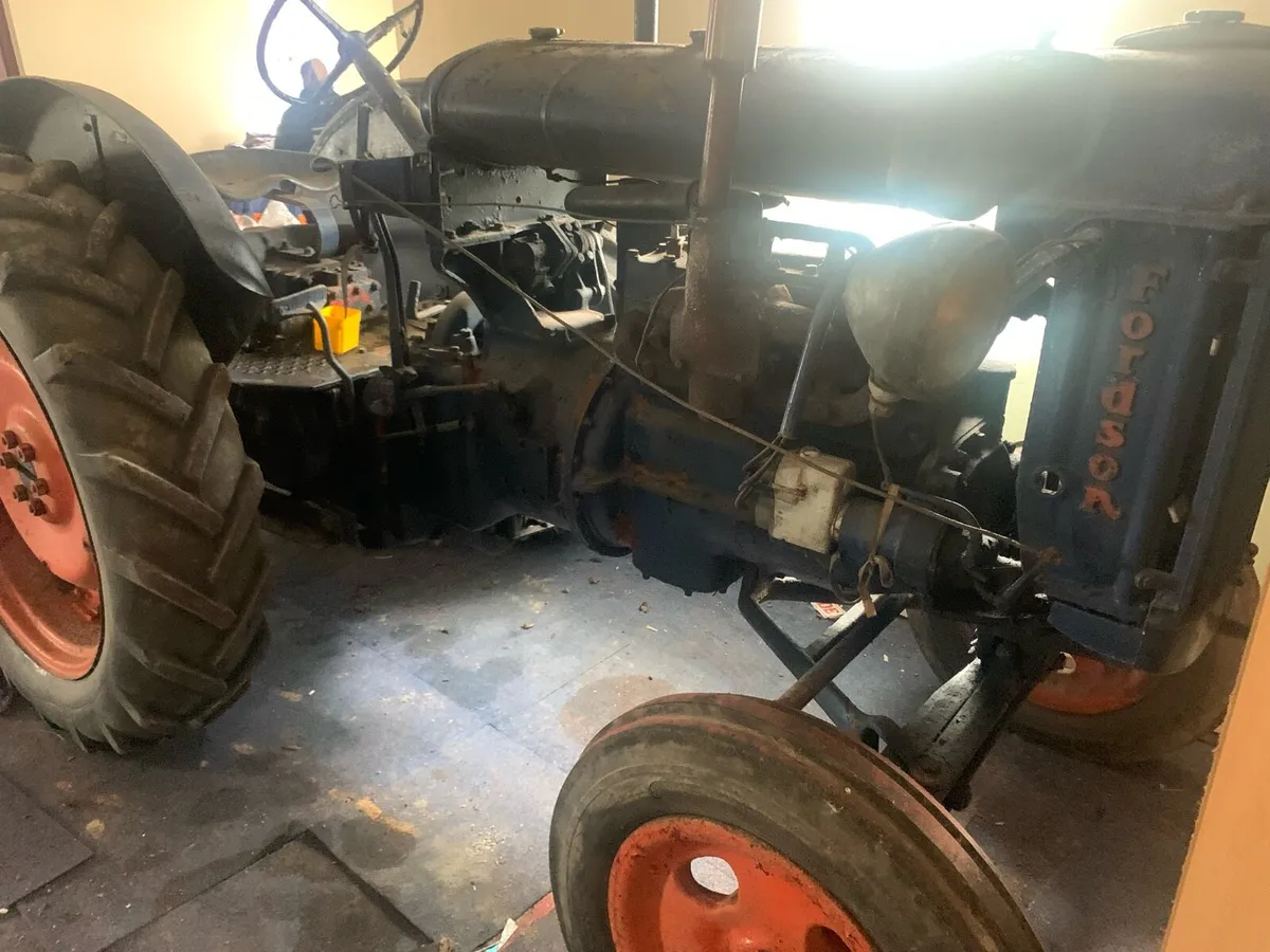 High Nellie tractor - Image 3