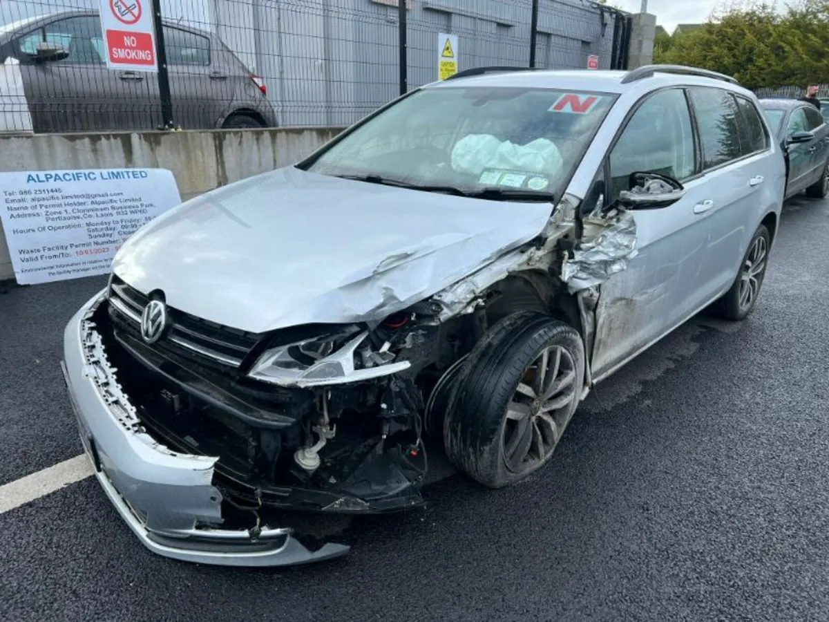 15 VOLKSWAGEN GOLF Breaking only - Image 2