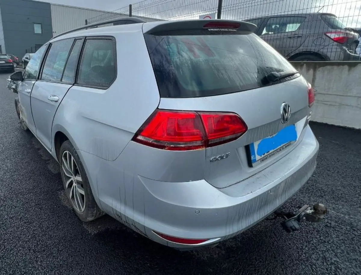 15 VOLKSWAGEN GOLF Breaking only - Image 3