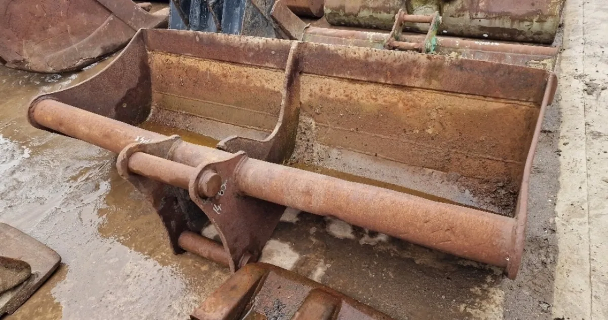 6ft Grading Bucket 65mm Pins - Image 4