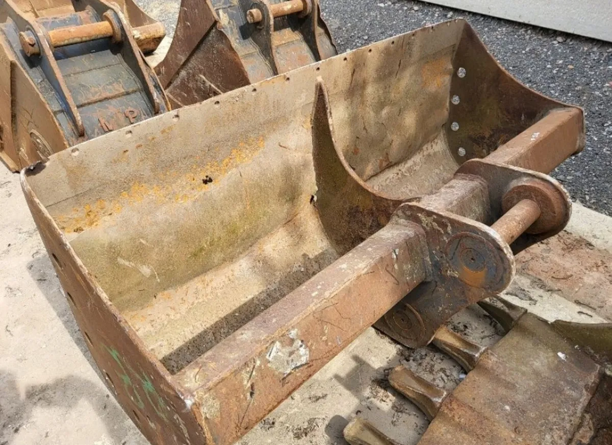 7ft Grading Bucket - 80mm Pins - Image 3