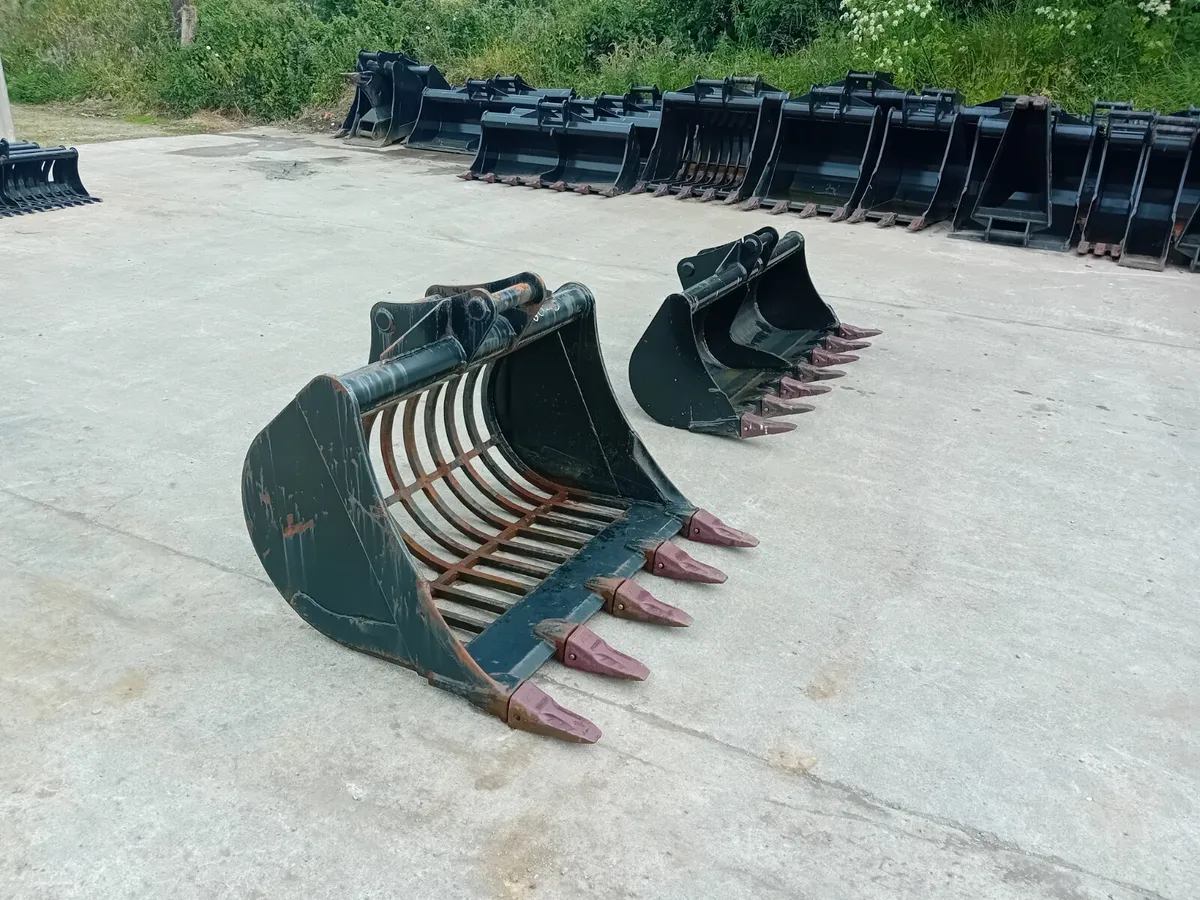 6-8 TON RIDDLE+DITCHER - Image 2