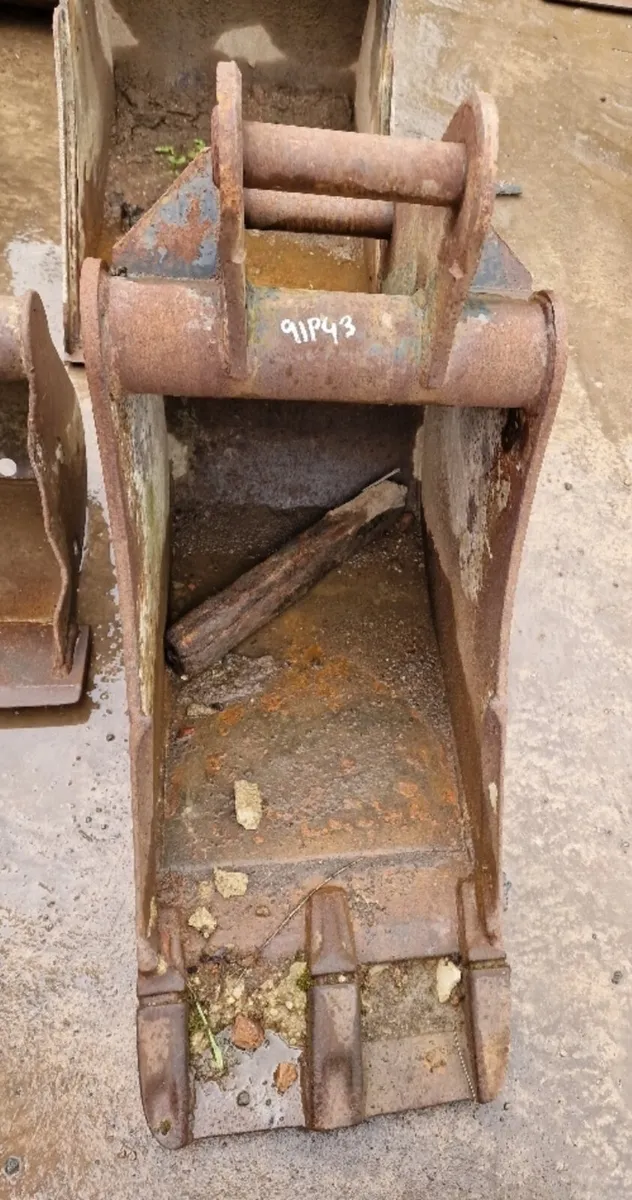 16" Digging Bucket 45mm Pins - Image 3