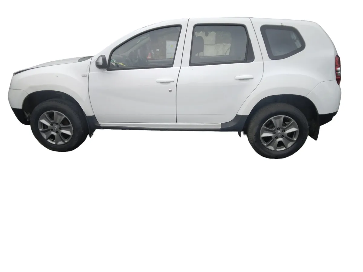2017 DACIA DUSTER For Breaking/Dismantling - Image 2