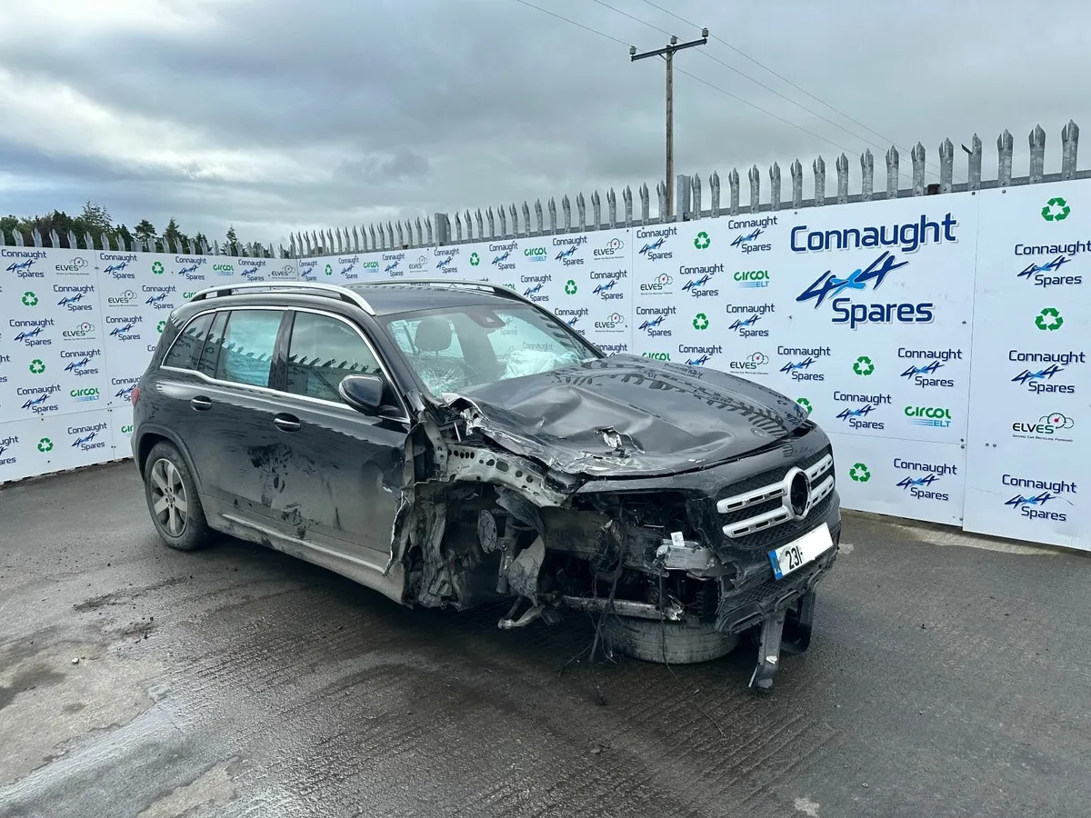 2023 MERCEDES GLB JUST IN FOR BREAKING - Image 1