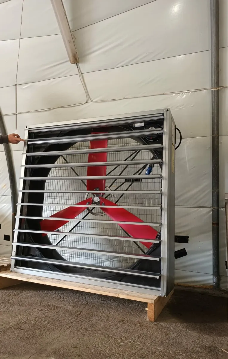 Spray booth extractor fans - Image 3