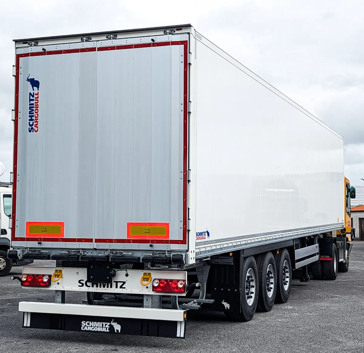 New Schmitz Cargobull Dry Freight Boxes - Image 1