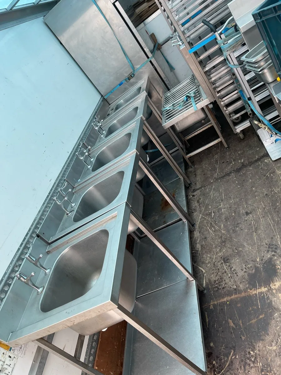 Stainless steel sink - Image 4