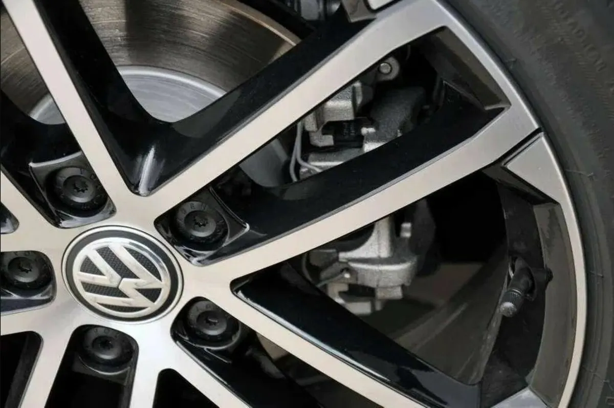 VW Wheel Centre Cap 65mm  5H0601171 - Image 3