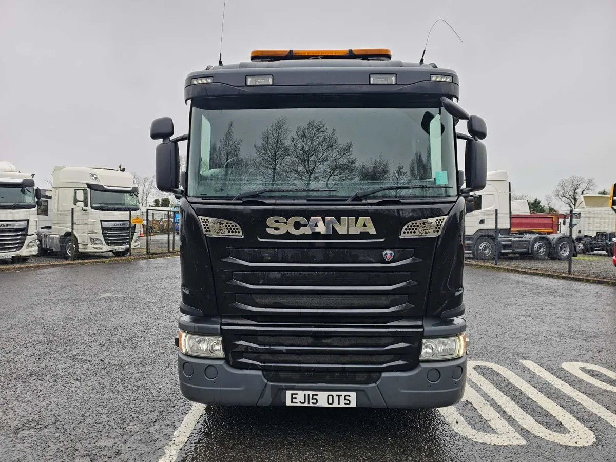 2015 Scania G490 6x2 truck and trailer - Image 2