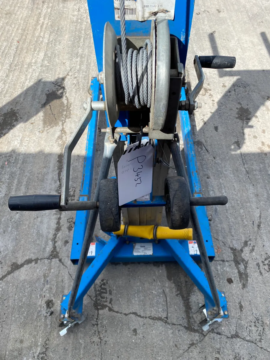 SLA-15  Hoists - Image 3