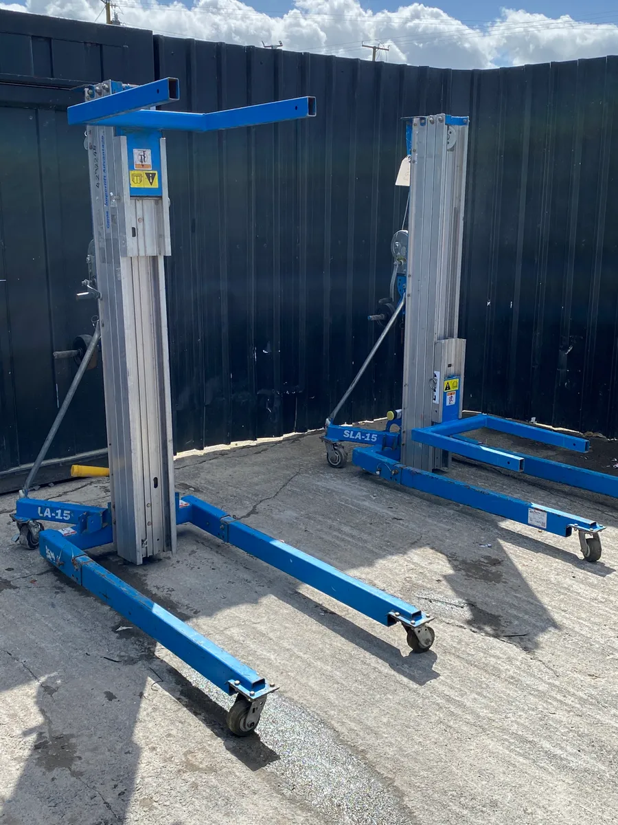 SLA-15  Hoists - Image 1