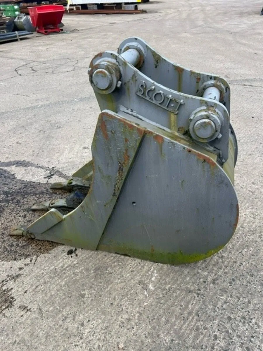 2ft digging bucket to suit 15-18 ton machine - Image 2