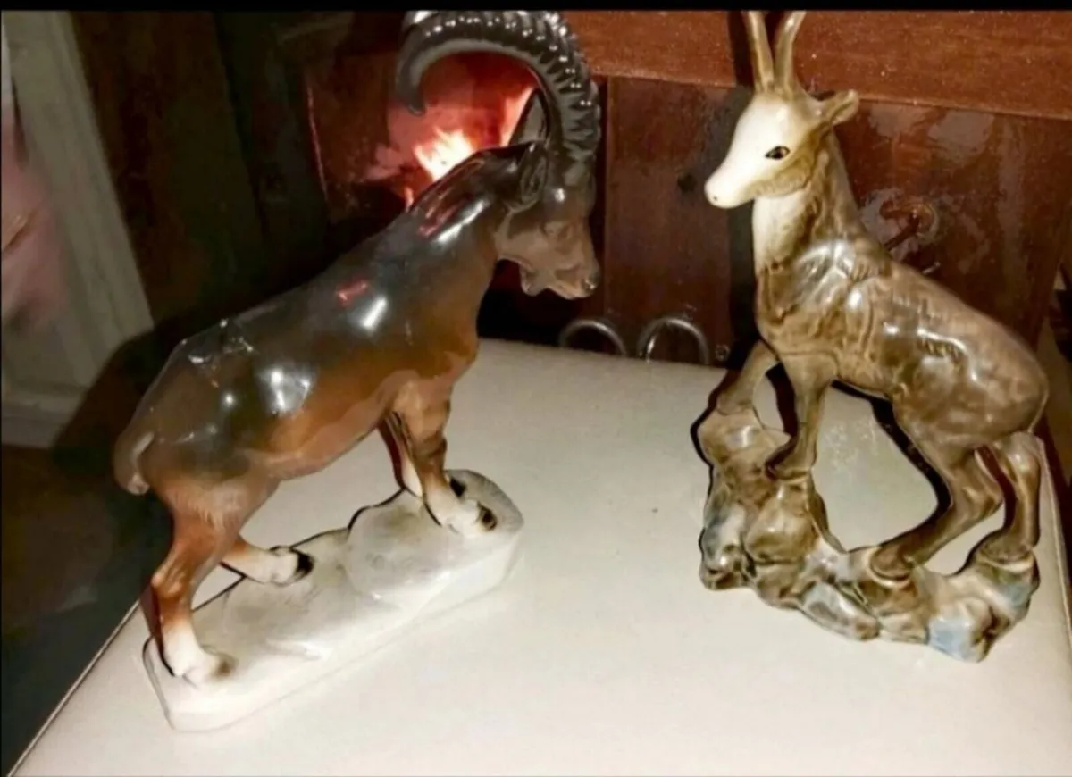 Antique fine porcelain muflon - Image 2