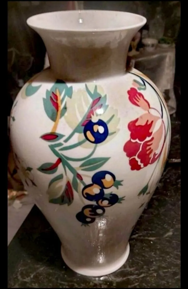 Very rare  Royal Tara vase Florence pattern - Image 2