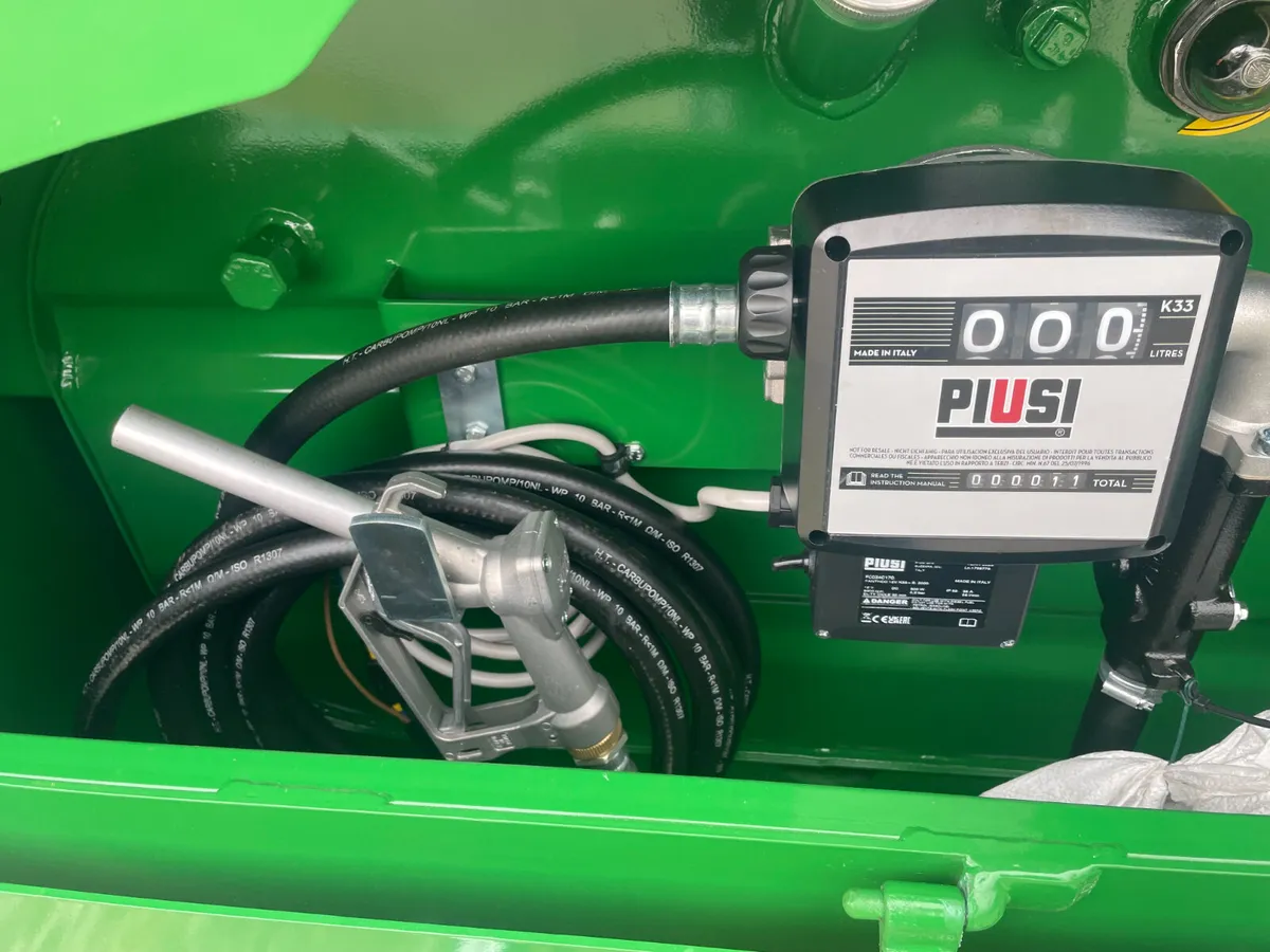 Cashel Fuel Bowsers (Brand New) - Image 4