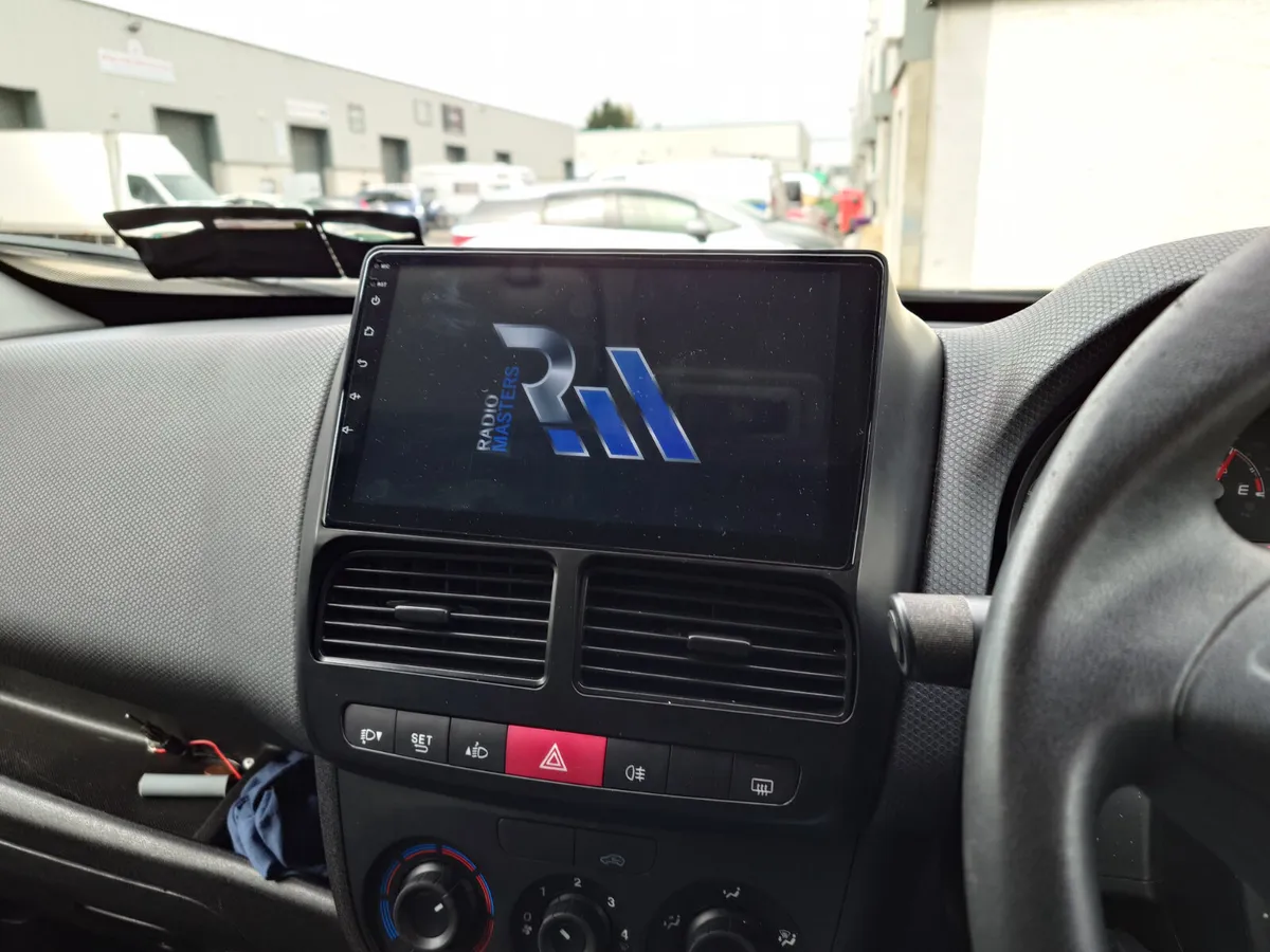 Fiat Doblo android auto Apple carplay system - Image 1