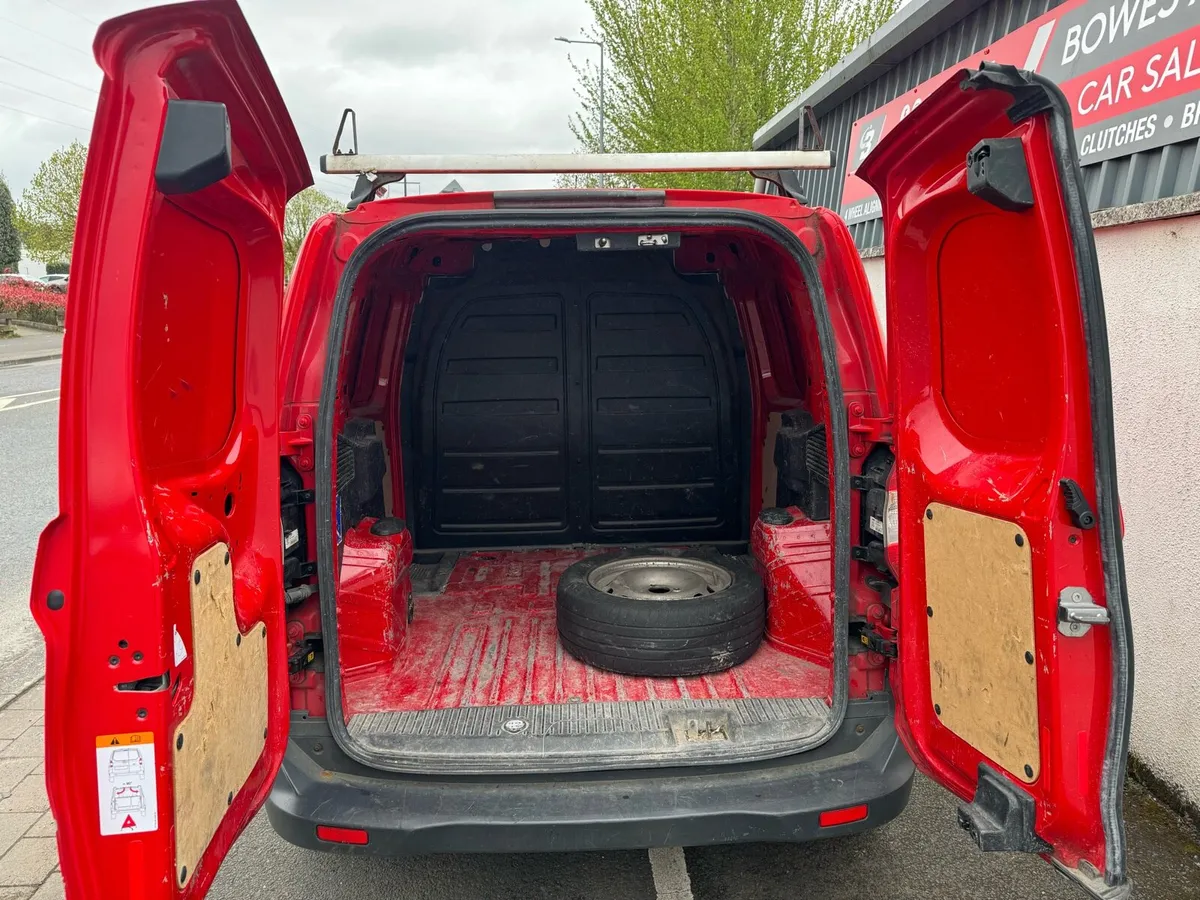 Ford transit courier 1.5tdci vat receipt - Image 3
