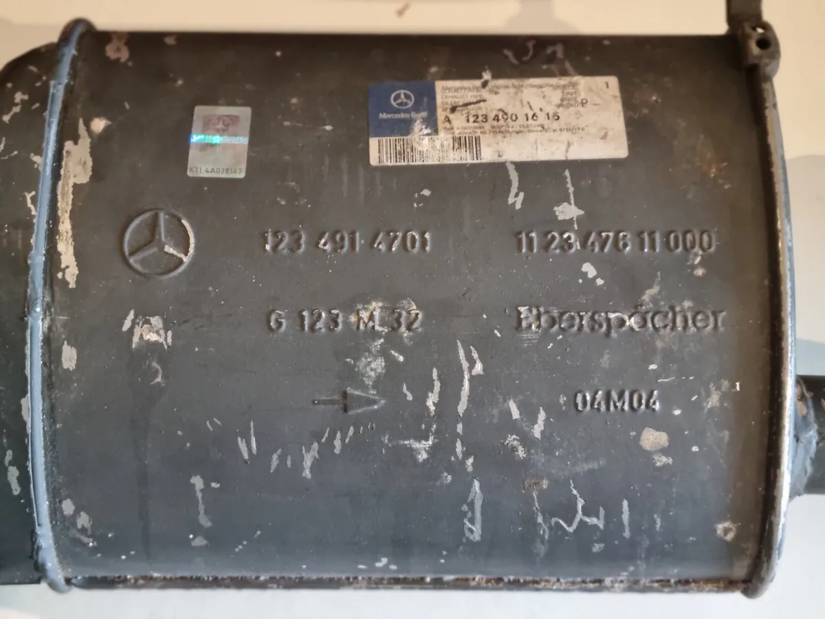 W123 EXHAUST  NEW OLD STOCK - Image 4
