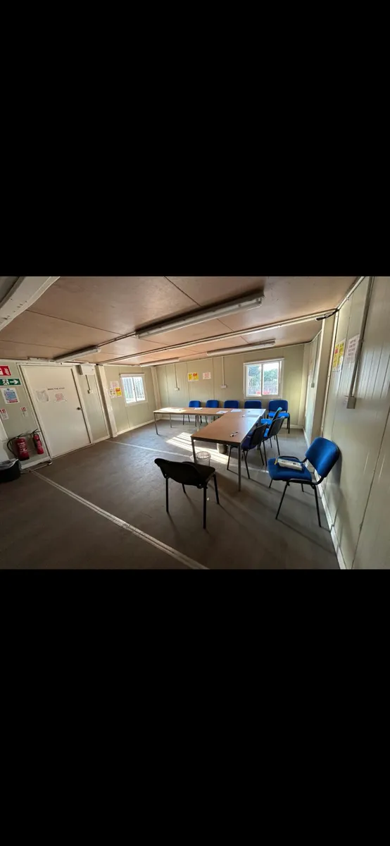 Cheap Office System to clear - Image 3