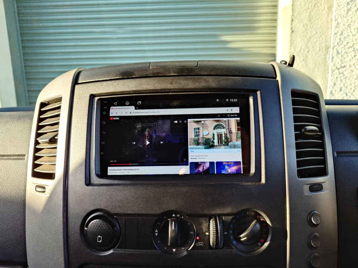 Mercedes Sprinter radio Carplay Android Auto - Image 3