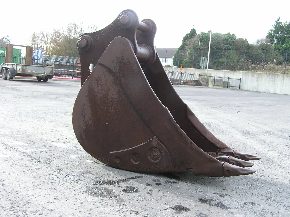 Tighe 2Ft Digging Bucket - Image 2